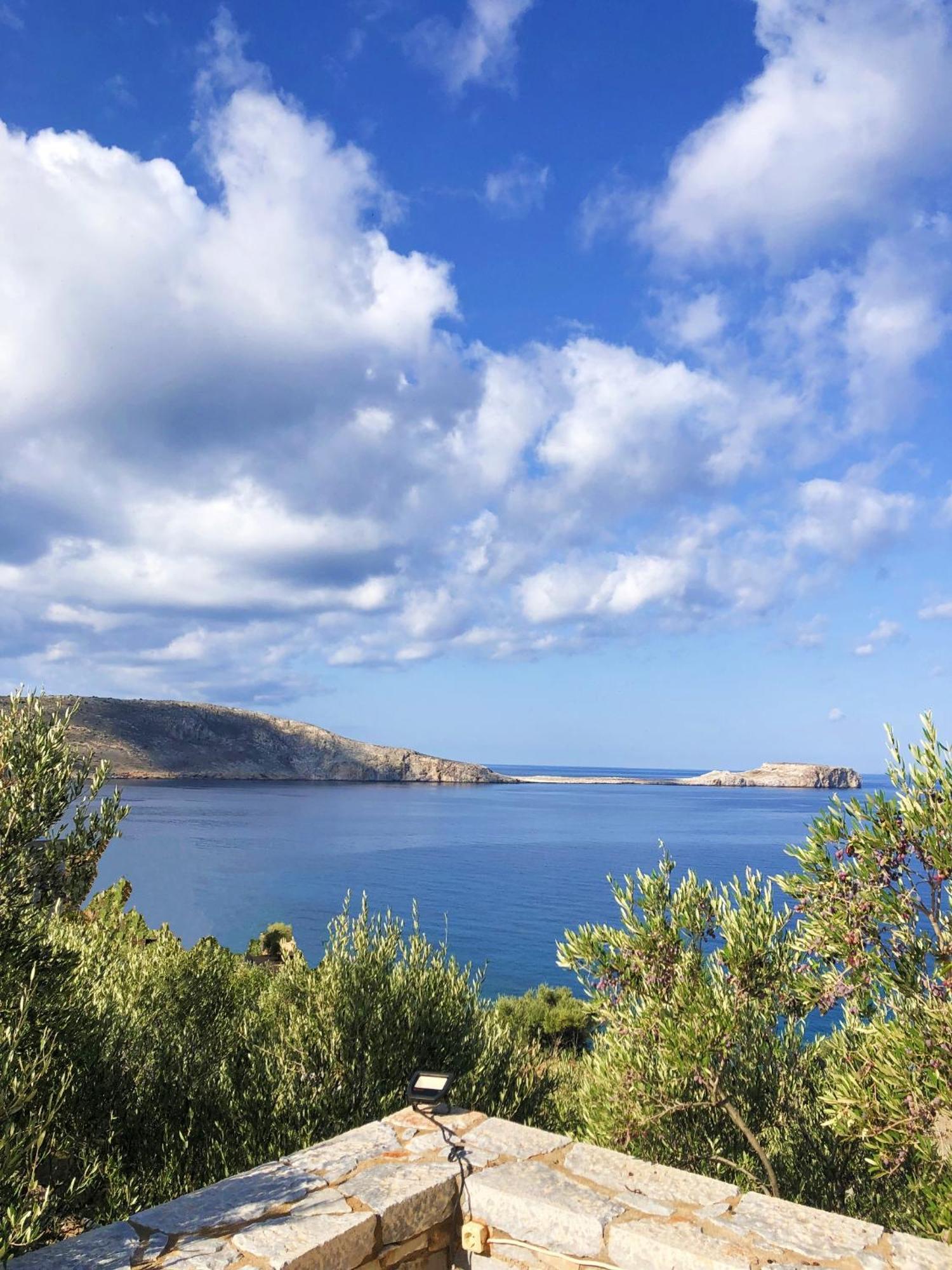 Athevillas Antonis Μίνα Εξωτερικό φωτογραφία