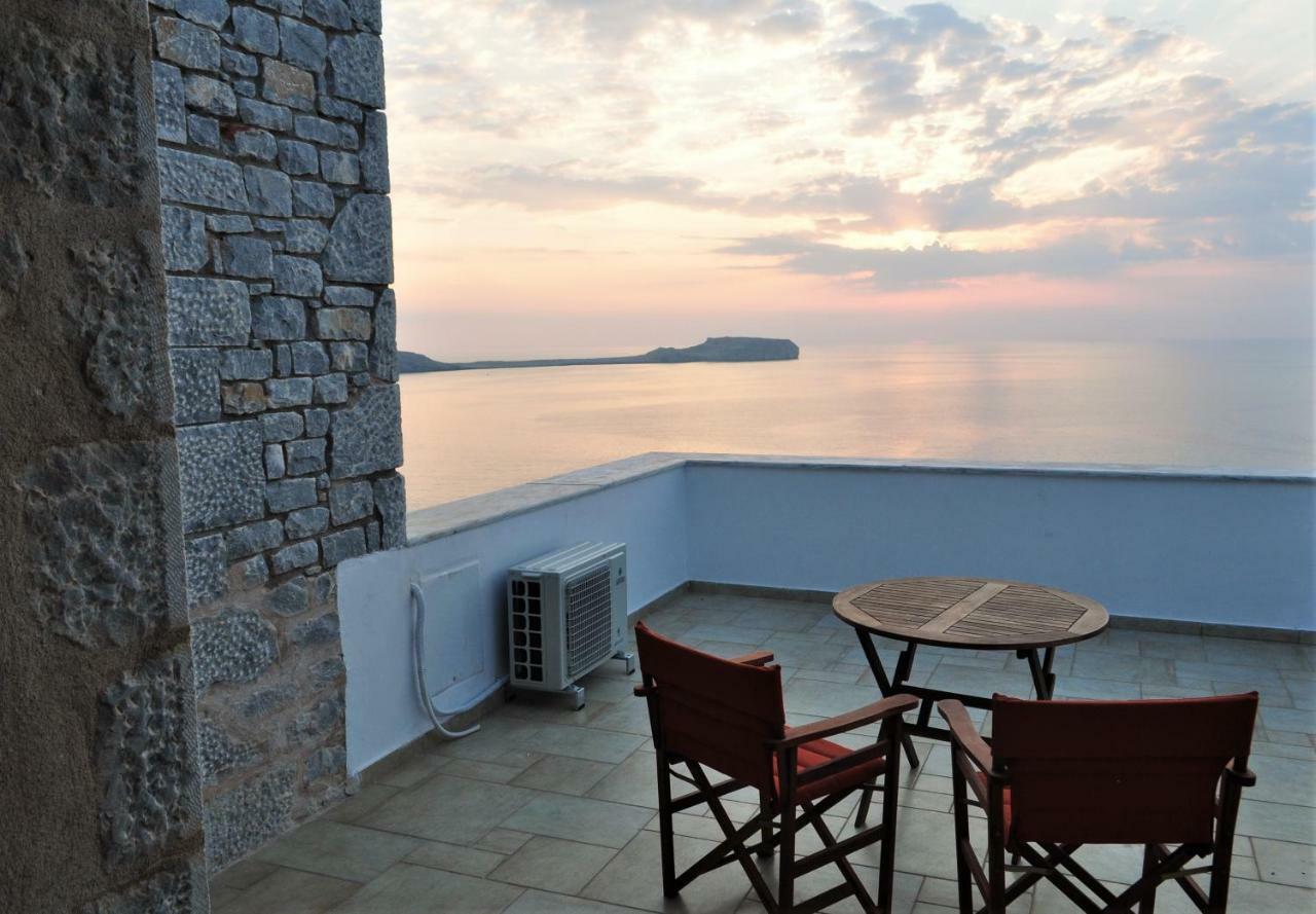 Athevillas Antonis Μίνα Εξωτερικό φωτογραφία